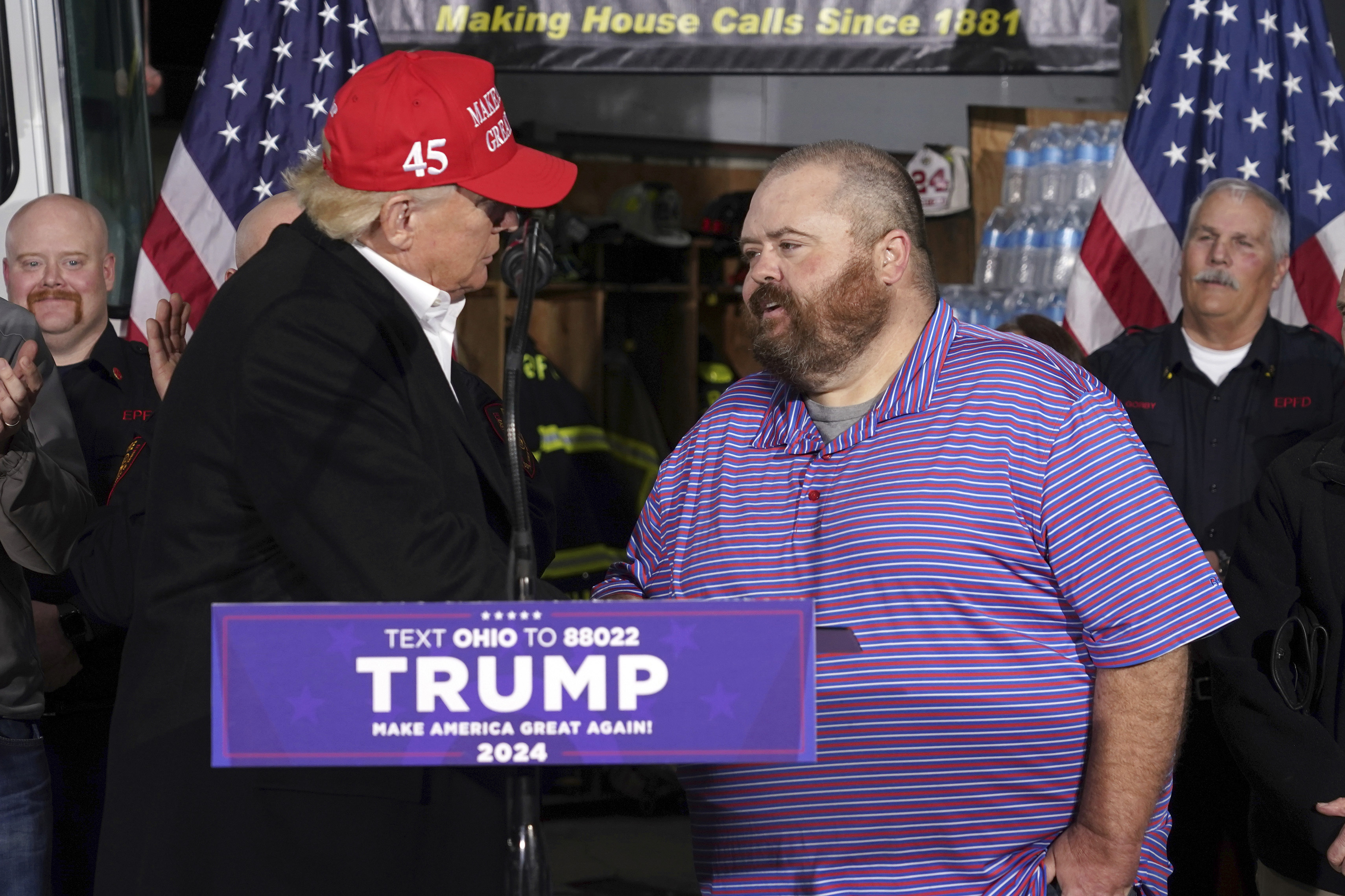 Donald Trump and East Palestine Mayor Trent Conaway.